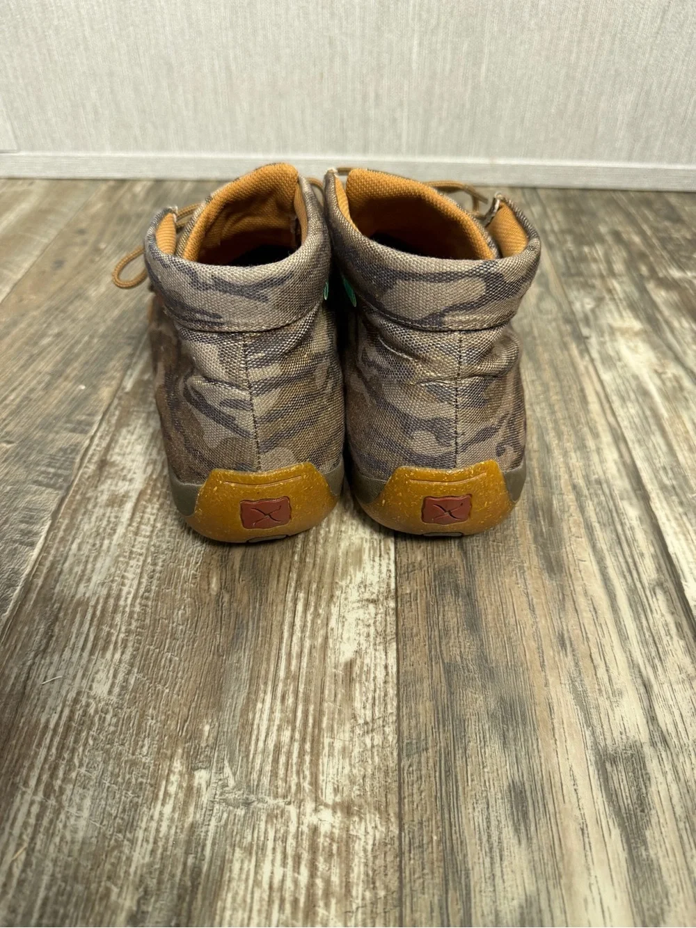 Twisted X Men's Chukka Boots in Camo Green and Brown Size 11.5